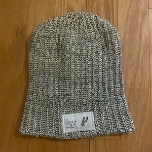 Spurs beanie